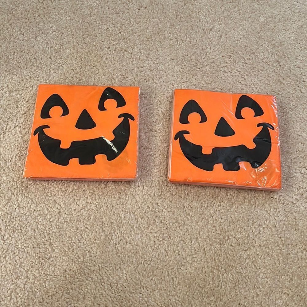 HALLOWEEN NAPKINS 